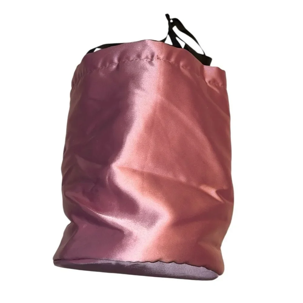 Gucci Beauty Satiny Pink/Floral Print Cosmetic Drawstring Pouch/Bag